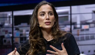 Meta Attracts More Thinking Machines Lab Talent in AI Shakeup