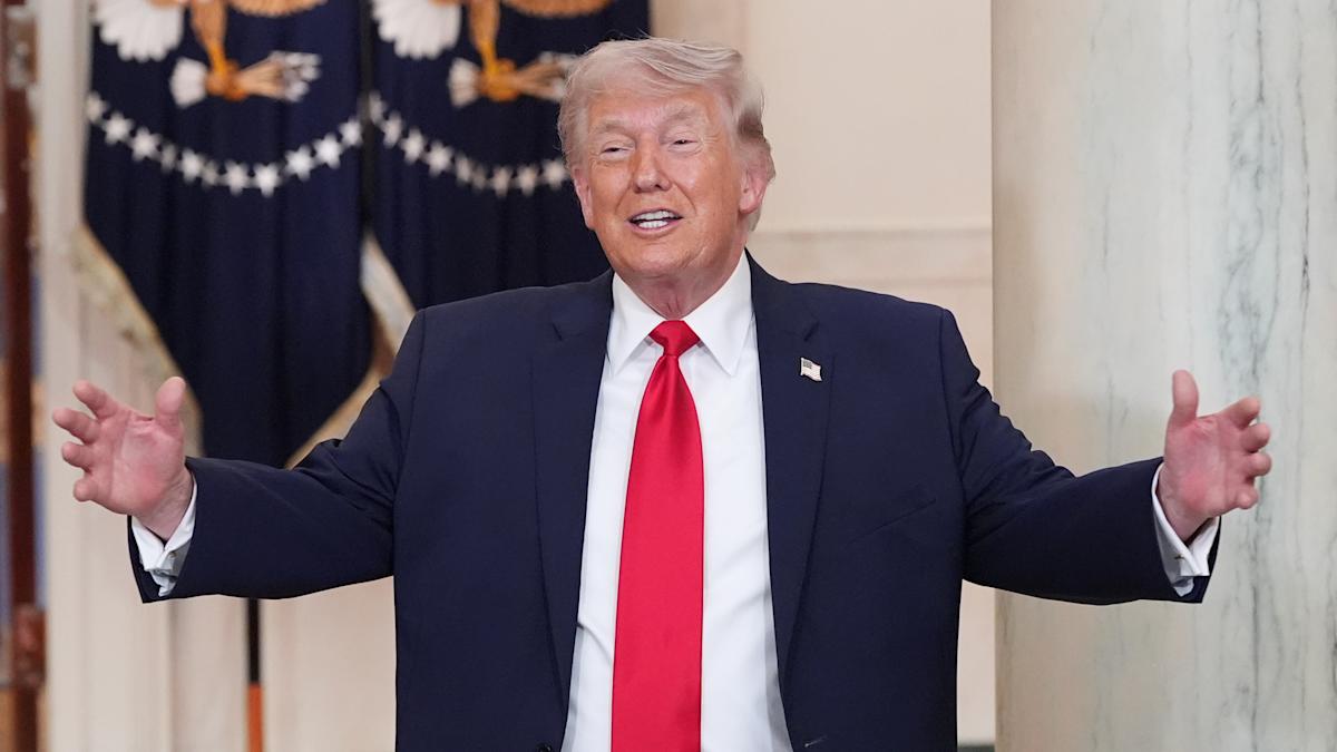 Trump's tax cuts give the richest 5% big breaks while everyone else pays more. How the middle-class is being left behind