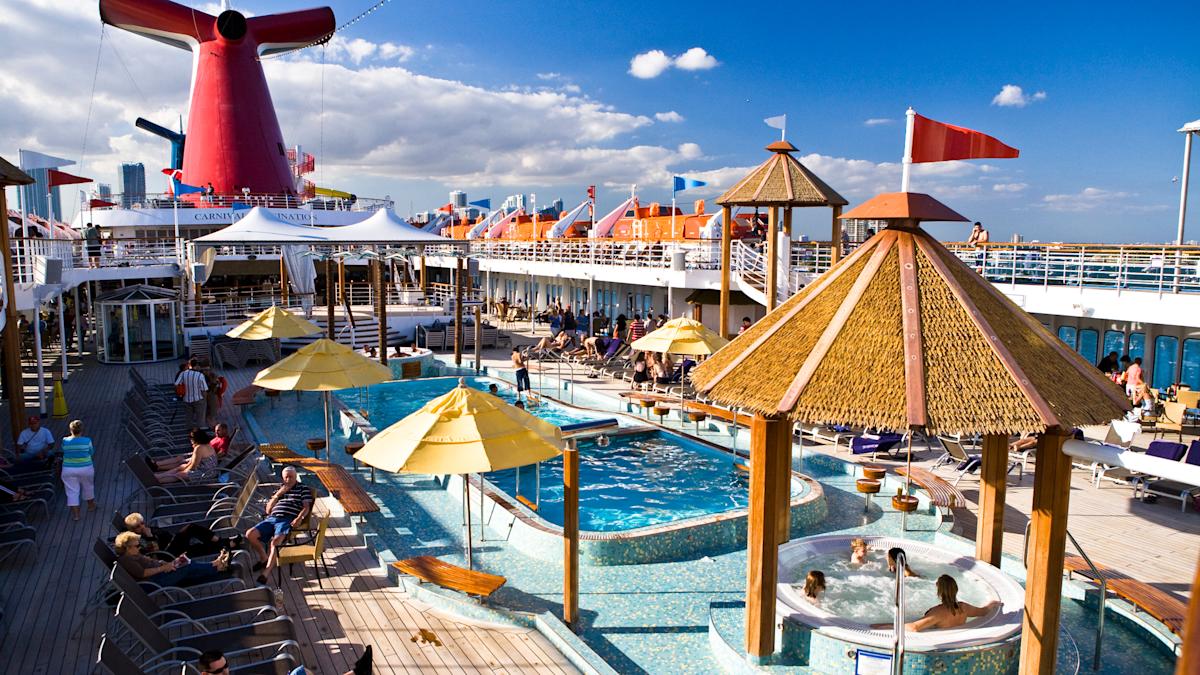 A Calif. nurse downed 14 tequila shots on a Carnival cruise, blacked out and sued. A Miami jury just gave her $300K