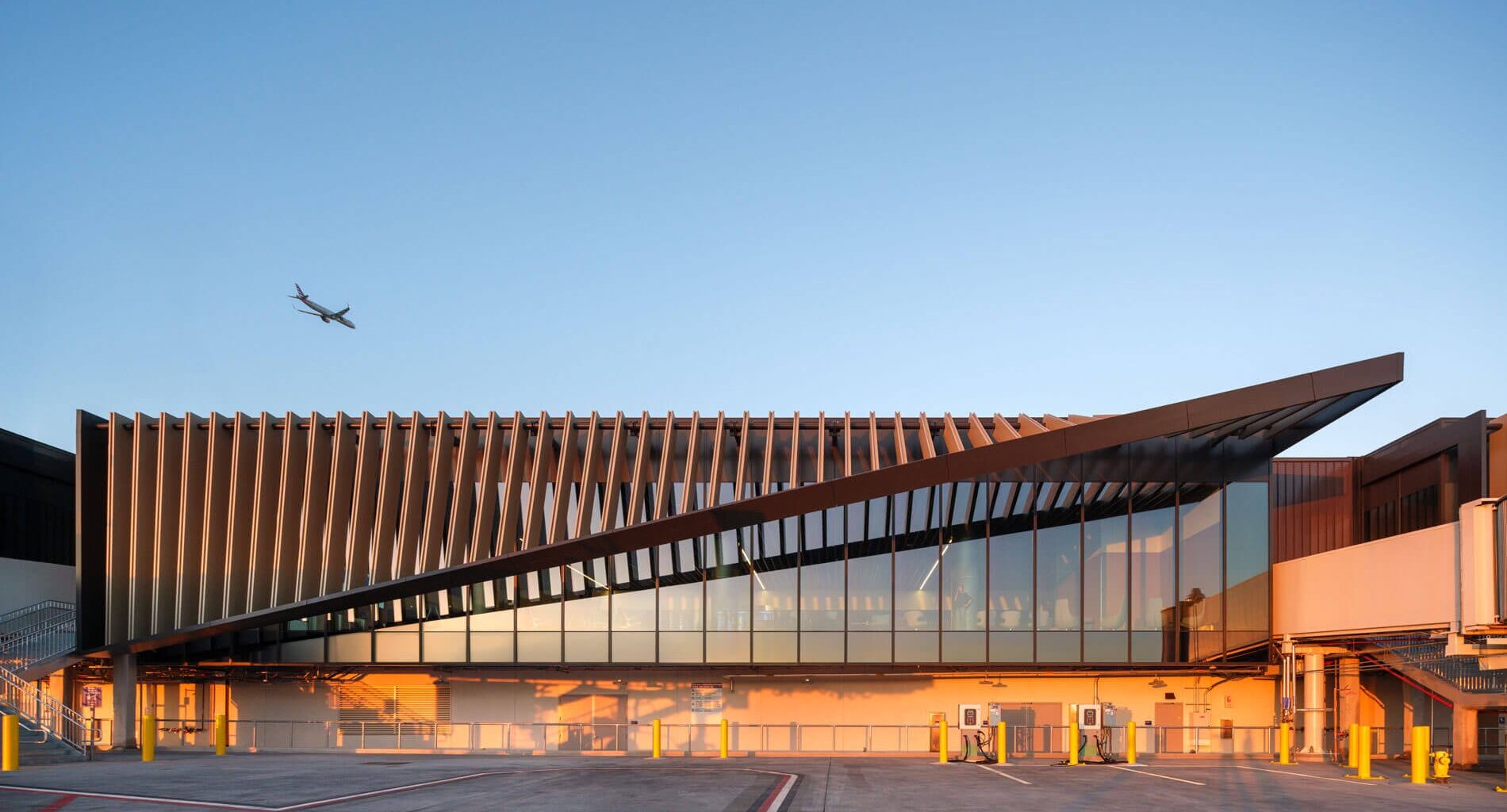 Woods Bagot completes new LAX Terminal