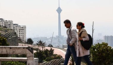 War and inflation batter Iran’s workforce