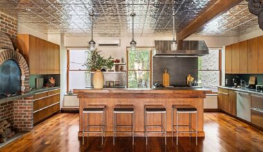 An Obsessively Custom Carriage House by SHED Studio