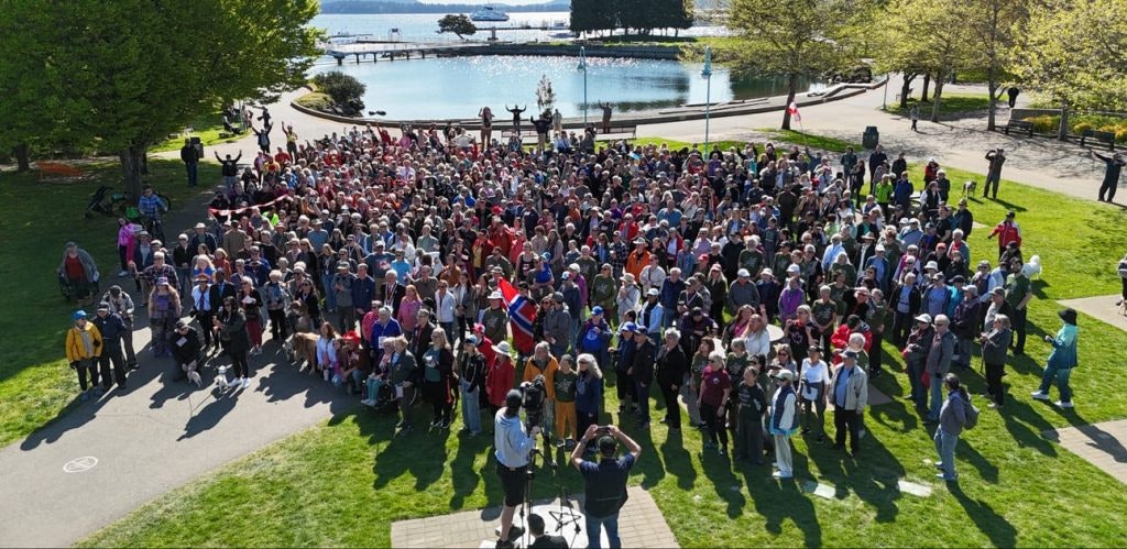 US healthcare workers encouraged to consider the charms of Canada