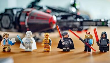 This New LEGO Star Wars Sale Includes the Darth Jar Jar Binks Minifigure Set