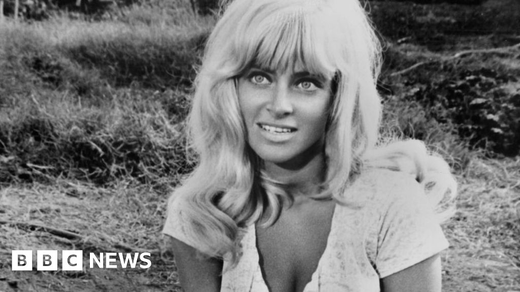 Cool Hand Luke actress Joy Harmon dies aged 87 - BBC
