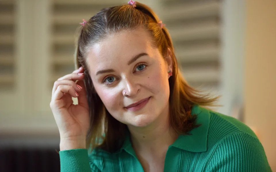 Portrait of Lauren Thorpe