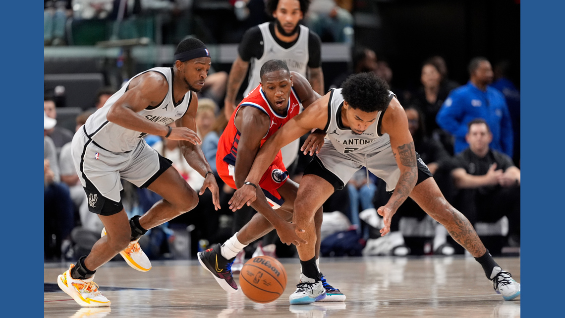 Spurs roll past the Clippers 118-99 without Victor Wembanyama for 11th straight win
