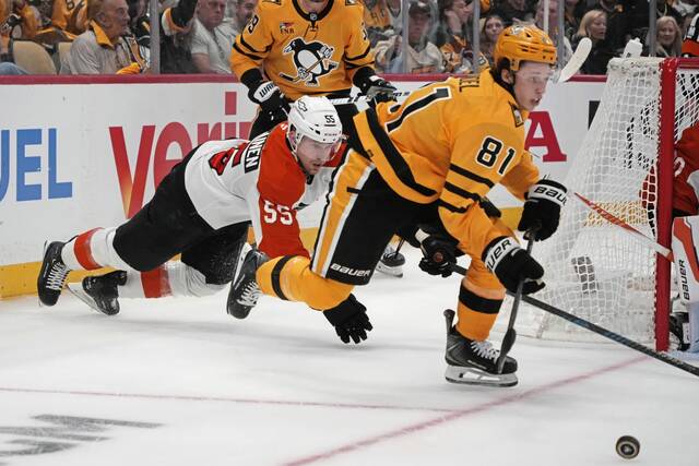 Penguins rookie Ben Kindel continues to show maturity and a physical nature as a teenager