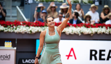 Sabalenka makes playful plea to Federer after one-handed hot shot