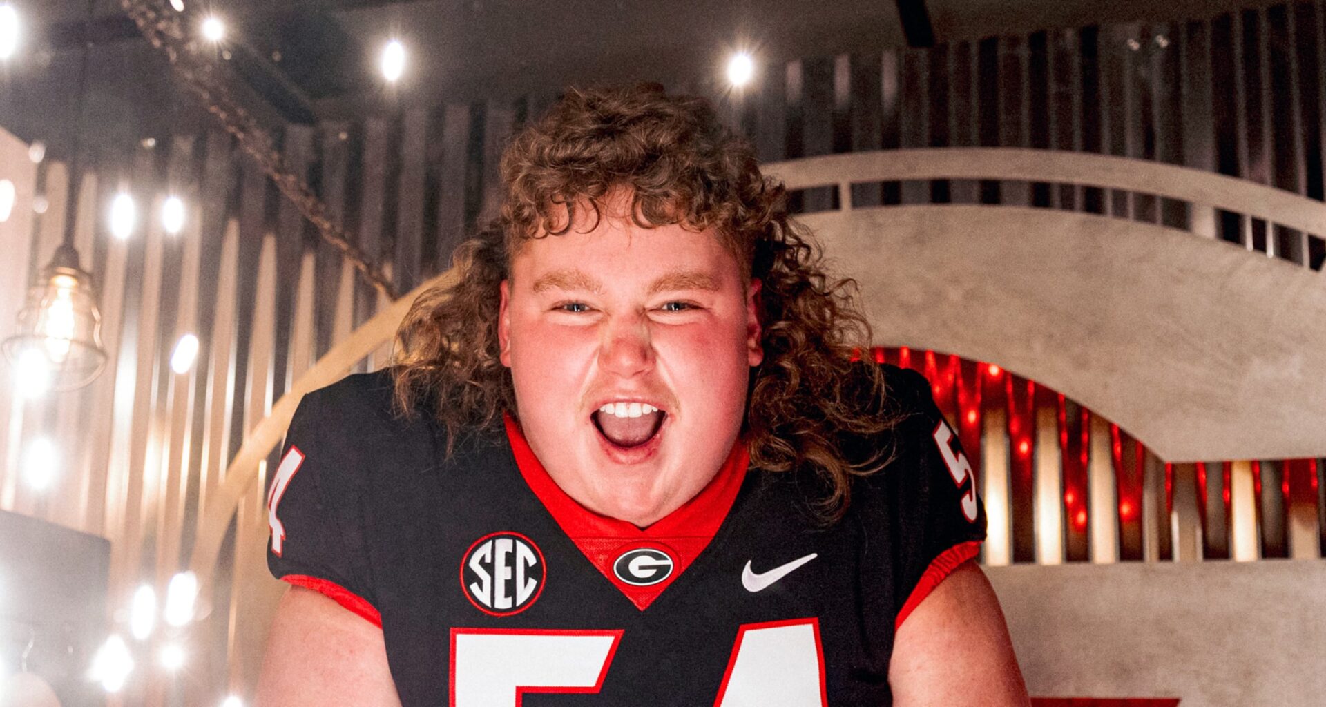 3-star OL shares a big endorsement for UGA football after OV