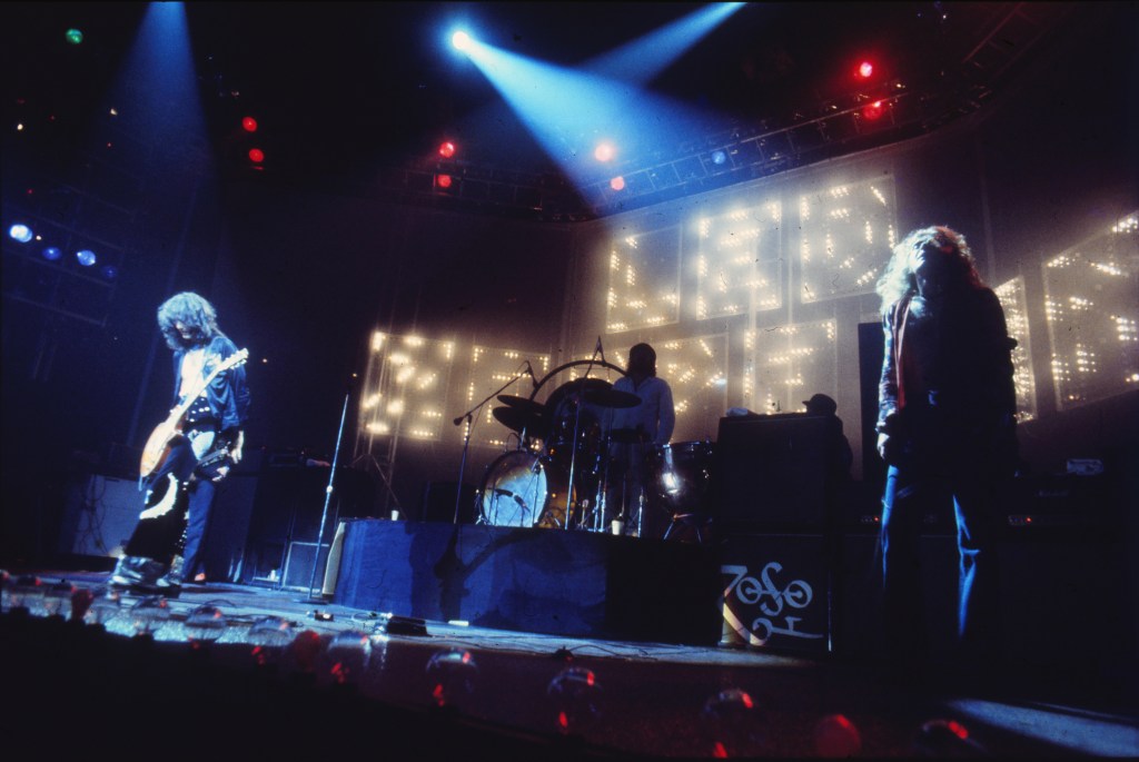 Led Zeppelin cancels sold-out show