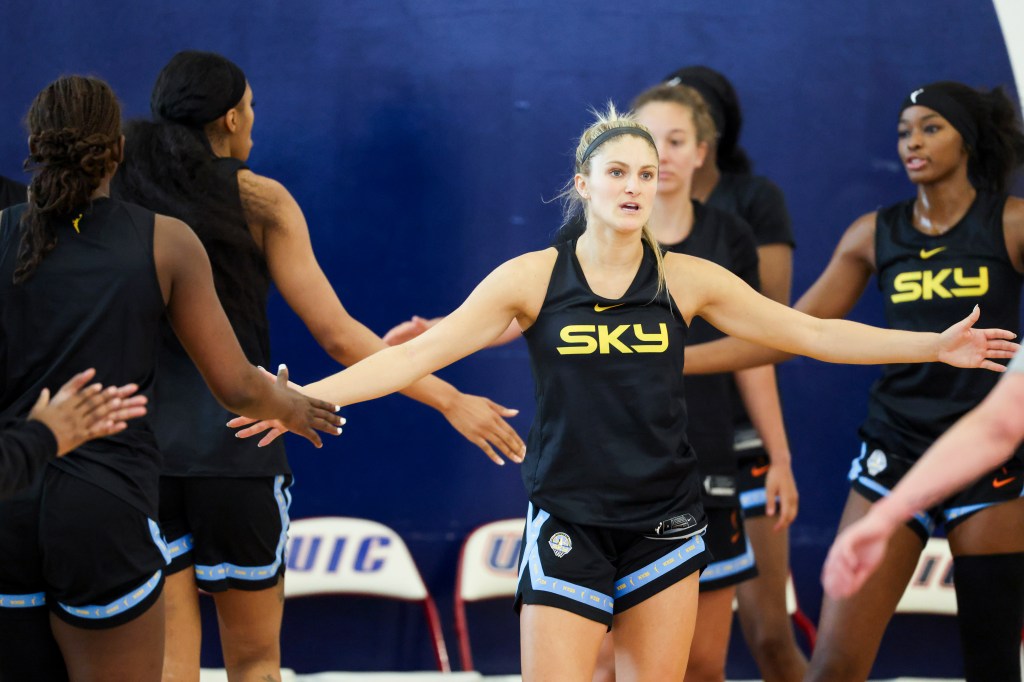 Chicago Sky training camp at UIC – Chicago Tribune