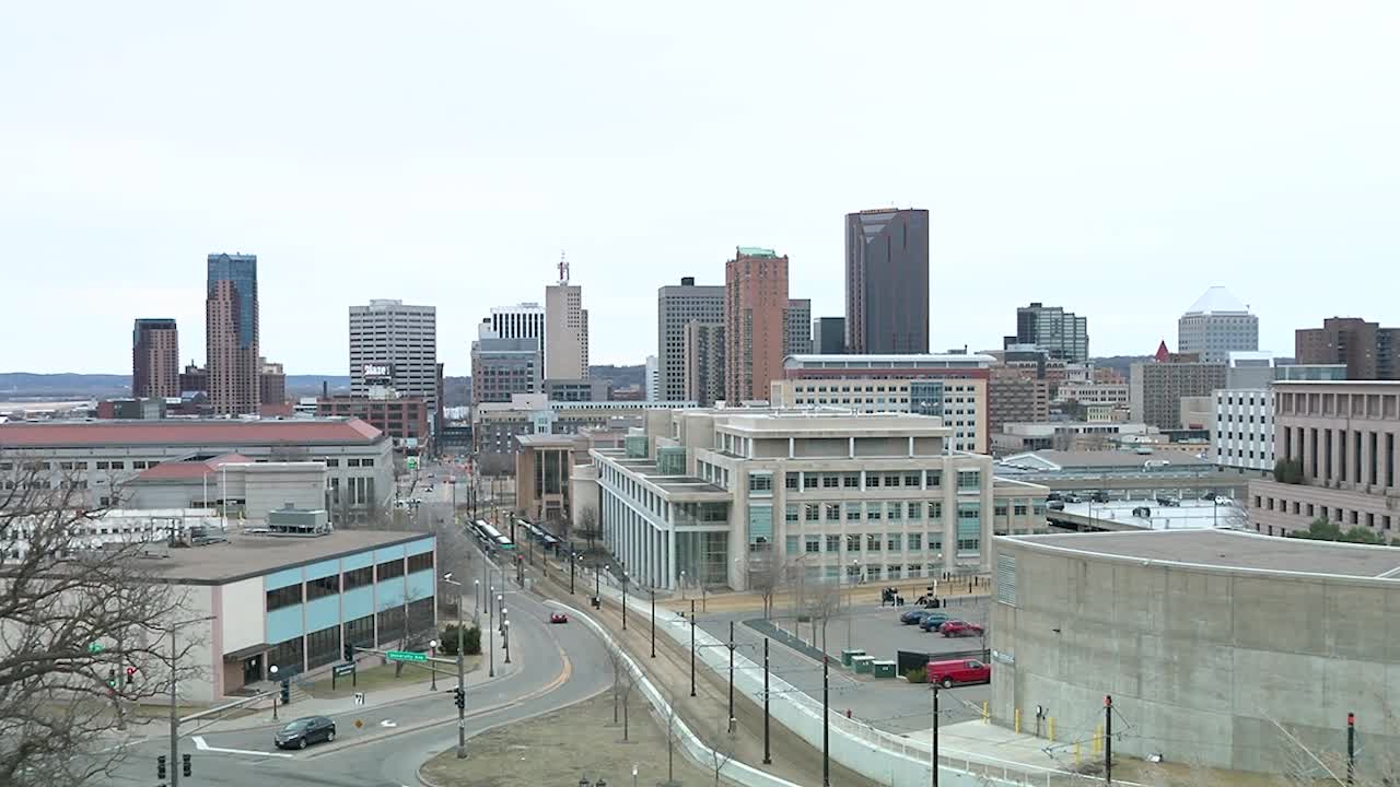 The job market shift Minnesota hasn't seen since before the Great Recession