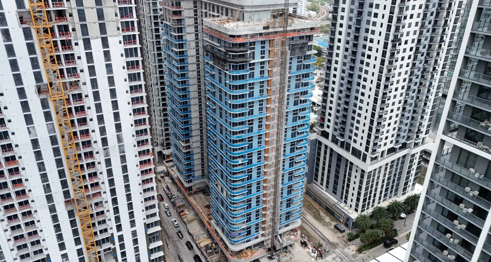 Glass Installation and Exterior Finishing Progress on 600 Miami Worldcenter in Downtown Miami