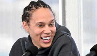 WNBA champion Brittney Griner signing with Connecticut Sun