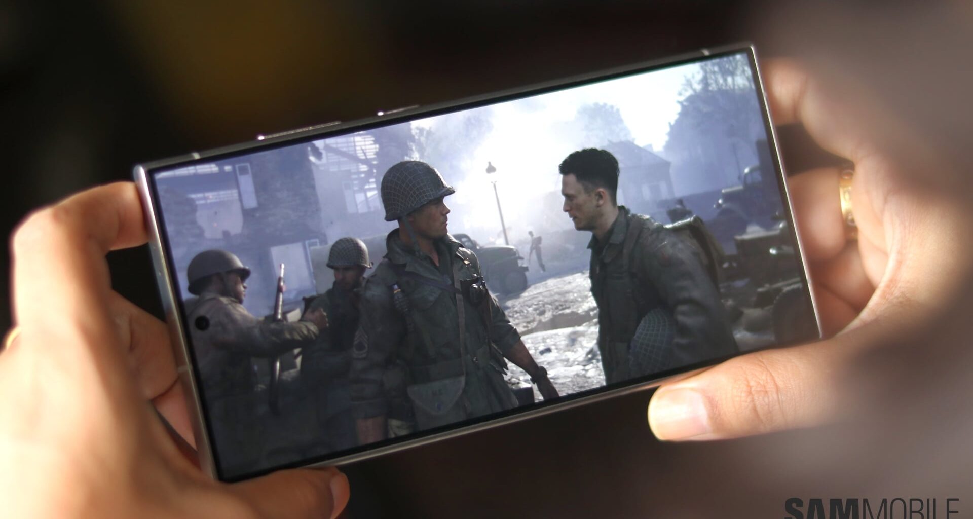 Samsung may supply four-side curved OLED display for iPhone 18