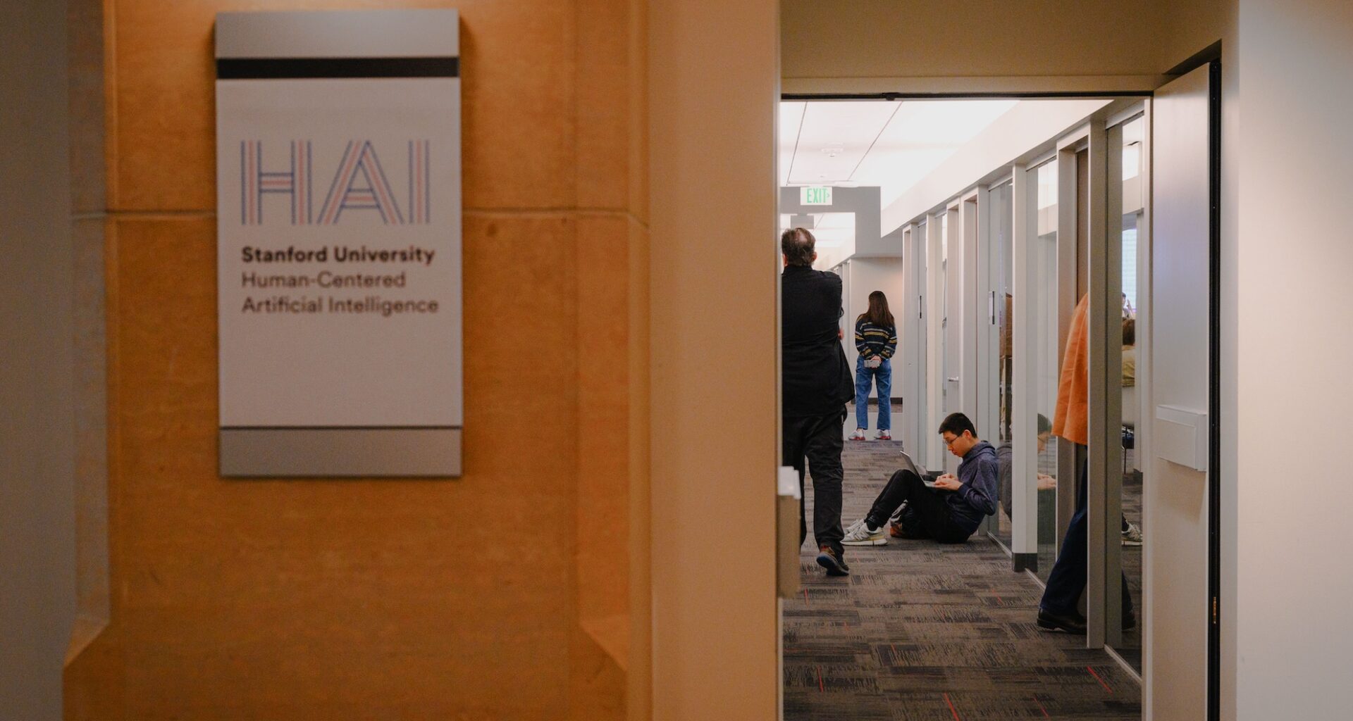 Stanford Study: AI Experts Are Optimistic About AI. The Rest of Us … Not So Much