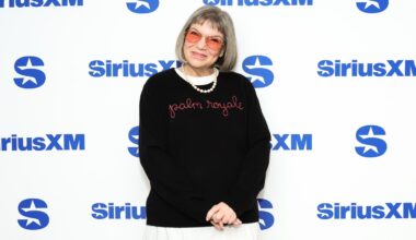 'Facts of Life' Star Mindy Cohn Reveals Cancer Diagnosis