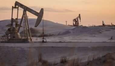 U.S. oil producers aren't coming to the rescue despite high prices as mistrust and chaos hit outlook