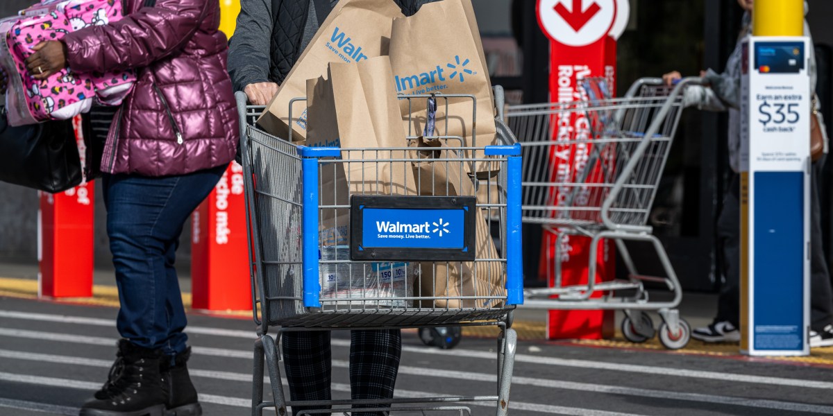 A Wall Street vet’s Walmart recession indicator just hit its highest point since 2008