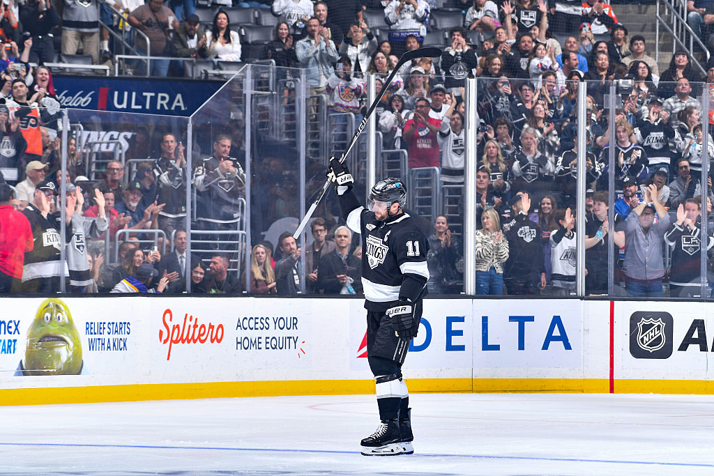 4/2 Preview - Power-Play Progress, Laferriere's Role + Kuemper To Start, Kopitar Ceremony, Suite Night Tonight!