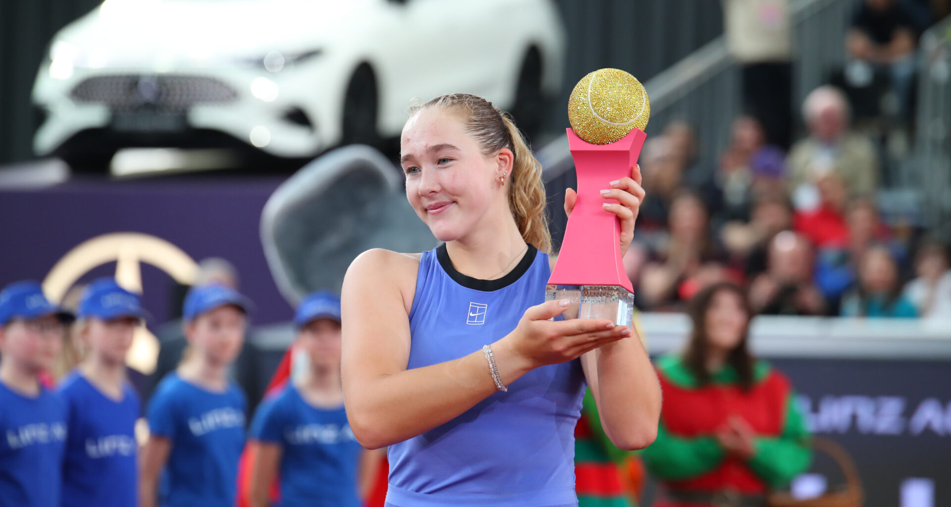 Andreeva takes Linz, Austria's resurgence and a U.S. stunner