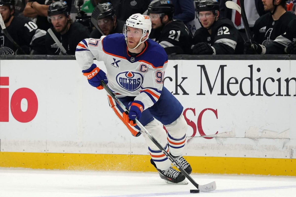 The Oilers must convince Connor McDavid to stay. That’s what these playoffs are all about
