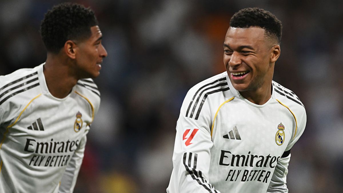 Real Madrid close on Barcelona as Mbappe and Vinicius net against Alaves | Football News