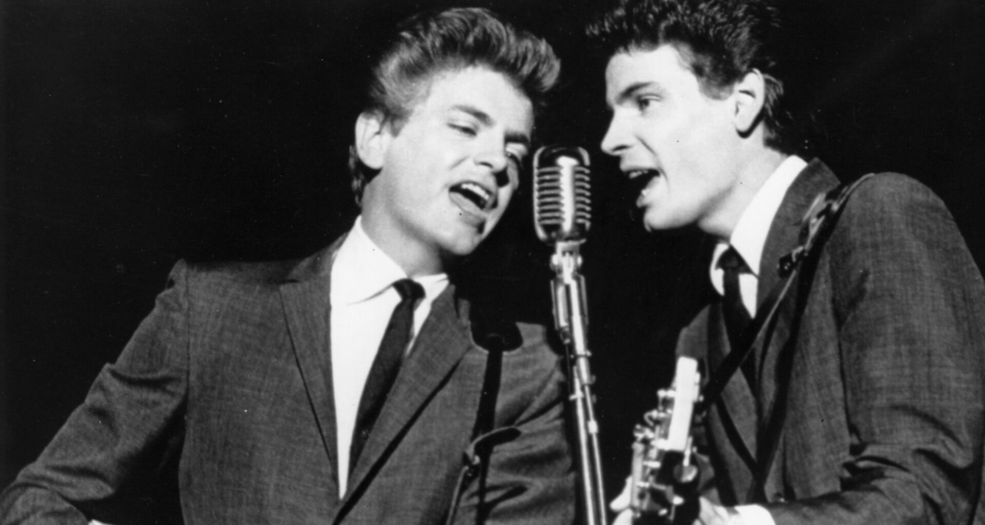 The Everly Brothers Had a Big Hit With This Innocent Song, Even Though It Was Banned at Some Radio Stations