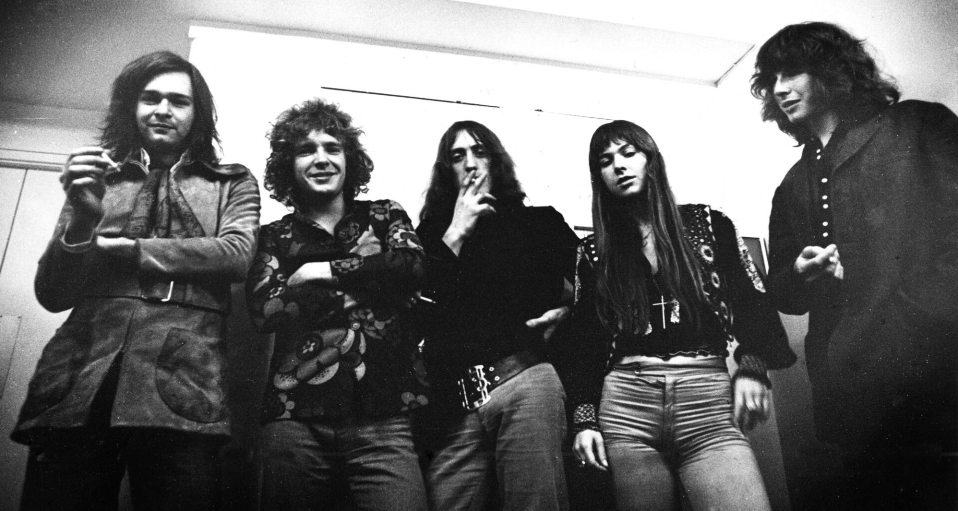 AMSTERDAM, NETHERLANDS - JANUARY 01: Sonja Kristina Linwood (2nd from right) and fellow band members from Curved Air posed in Amsterdam, Netherlands in 1972 (Photo by Gijsbert Hanekroot/Redferns)