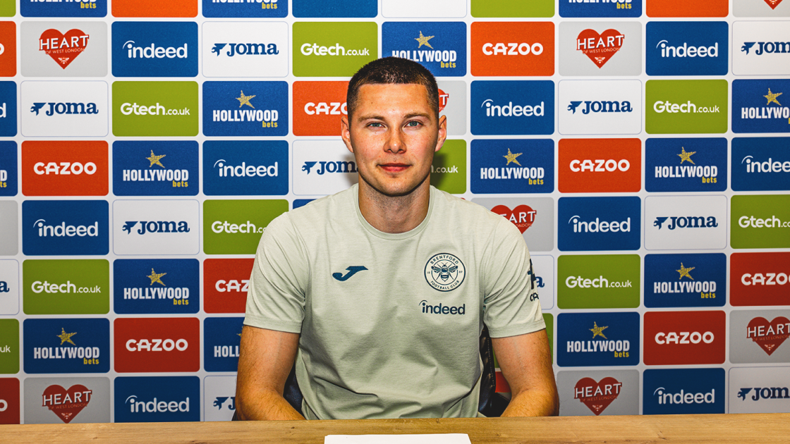 Breaking news: Hákon Valdimarsson signs new long-term Brentford contract | Brentford FC