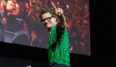 Pedro Pascal attends the 'Star Wars: Mandalorian and Grogu' panel at CCXP Mexico