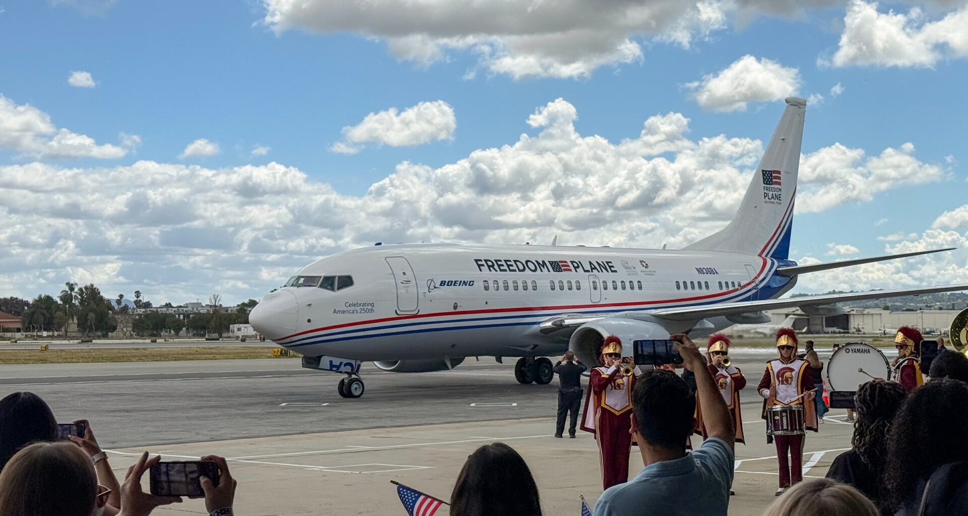 USC museum welcomes National Archives’ Freedom Plane tour
