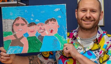 Update–Dad’s ‘Terrible’ Paintings Hilariously Earn Thousands in Commissions With 430 Requests Last Year