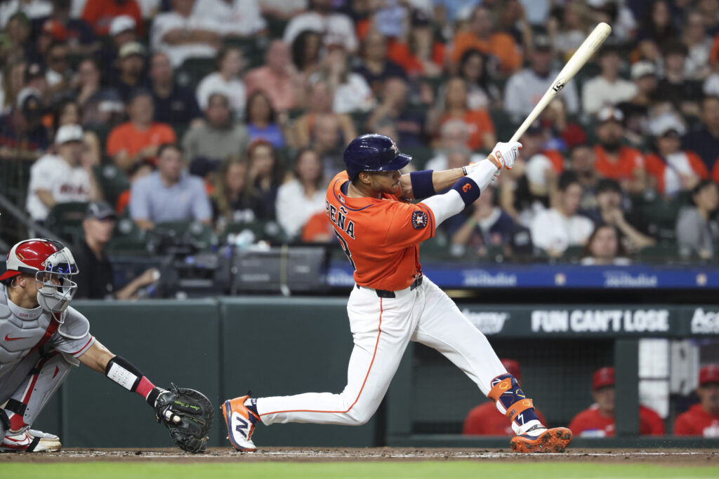 Astros Place Jeremy Peña, Tatsuya Imai On Injured List