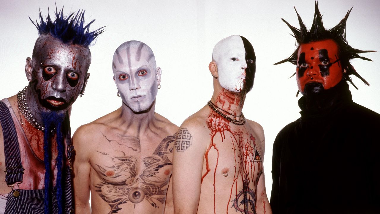 Mudvayne in 2001