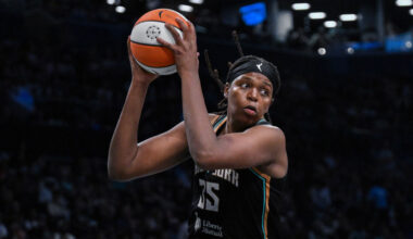 Zachary Weinberger headshot