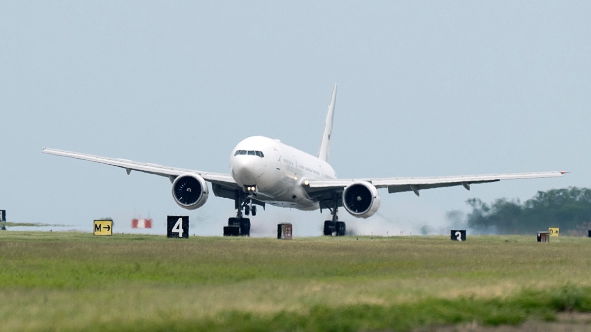 NASA’s 777 Flying Laboratory Touches Down At Langley