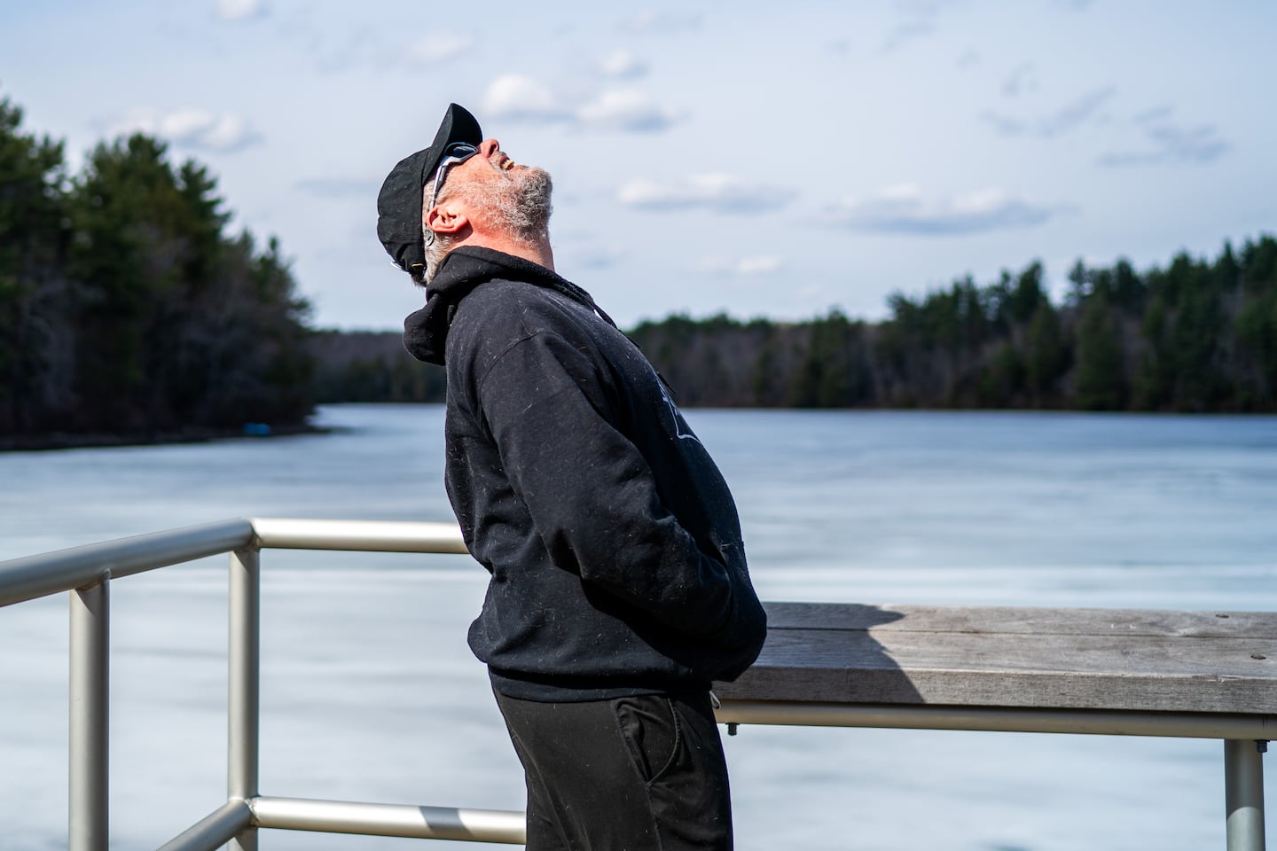 Eric Wasileski looked up as a plane passed. An essential part of his job in the Navy was identifying aircraft. 