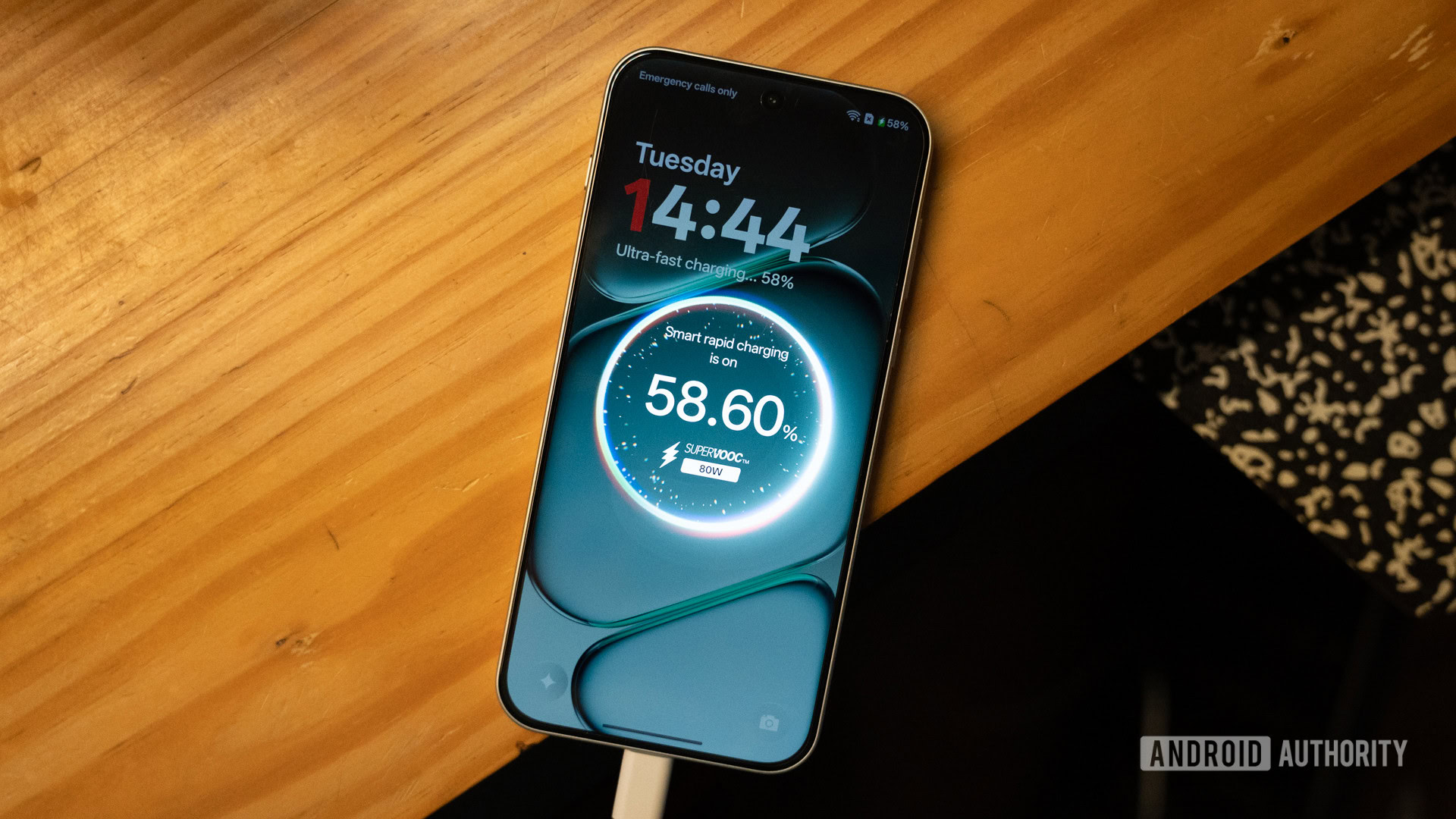 OnePlus Nord 6 charging