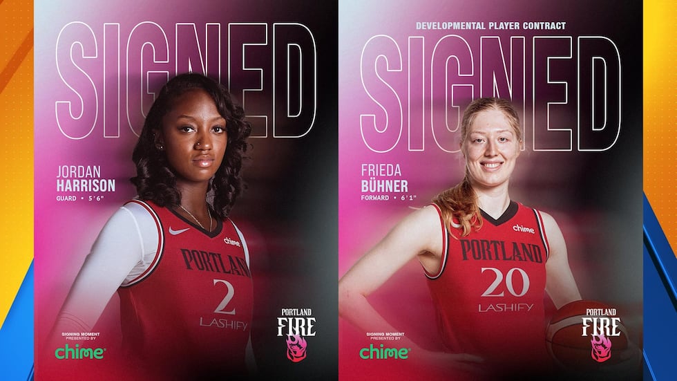 Guard Jordan Harrison and forward Frieda Bühner