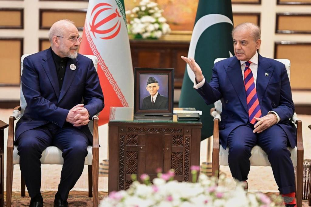 US-Iran talks begin in Pakistan as war’s fragile ceasefire holds – Boston Herald