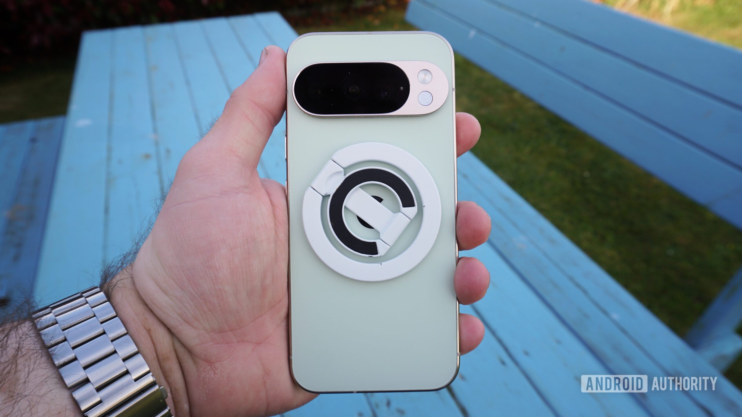 Pixel 10 qi 2 magnet ring (5)