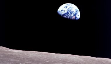 Artemis 2 moon astronauts will try to recreate Apollo 8's historic 'Earthrise' photo