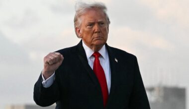 Iran-US war latest: Trump ‘considering limited airstrikes’ as Strait of Hormuz blockade to begin today