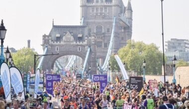 How to use the London Marathon 2026 live tracker app to follow runners | News UK
