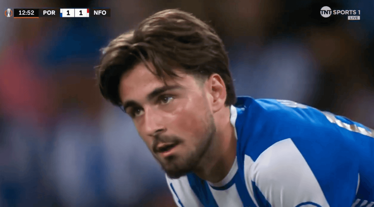 A six-minute nightmare: Porto’s Fernandes scores bizarre own goal then is subbed off with injury