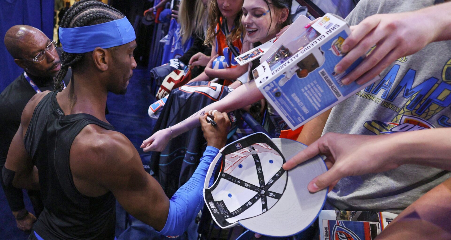Gilgeous-Alexander wins NBA’s Clutch Player of Year award in landslide, topping Murray, Edwards