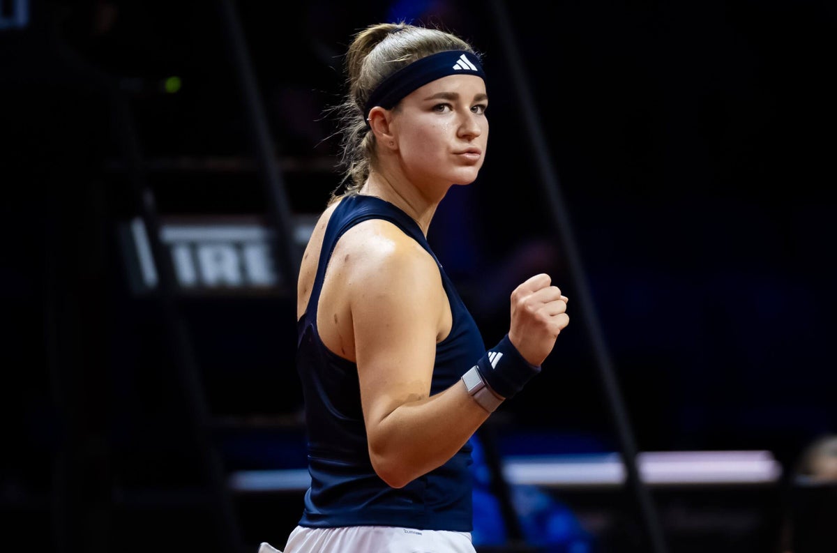 Karolína Muchová beats Coco Gauff to end six-match losing streak against the American