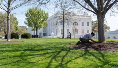 White House budget proposal silent on civilian federal pay raise